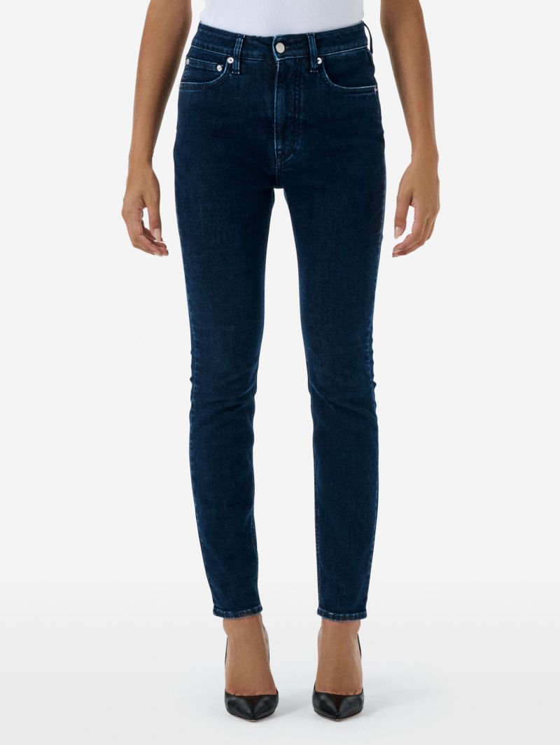 Eva skinny super high rise eco enzyme stone wash