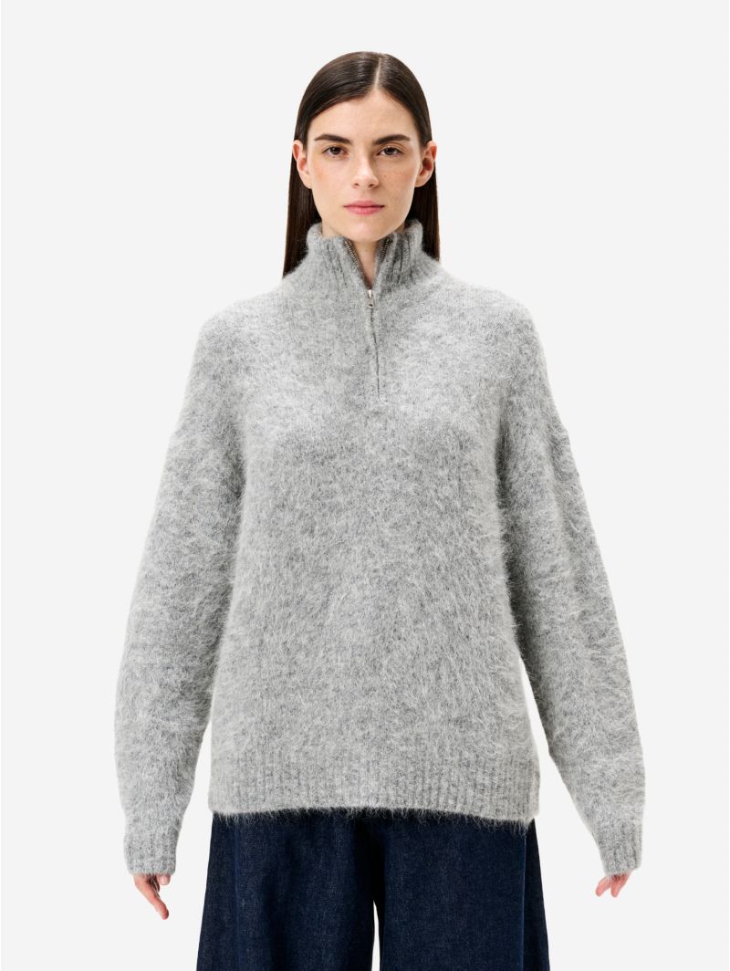 Maglia Enza Amazing in misto alpaca garzato grigio chiaro