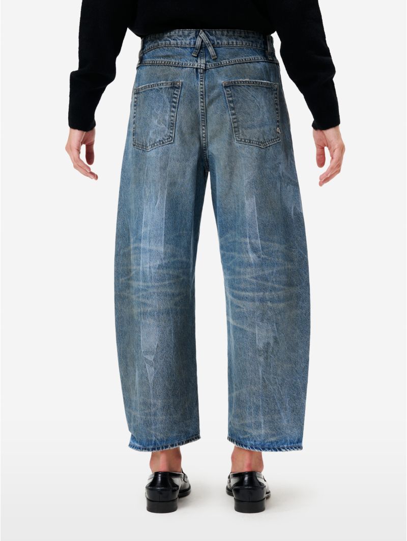 Aida crop super fitted low waist cropped curve leg mid blue antique wash with mineral dirty