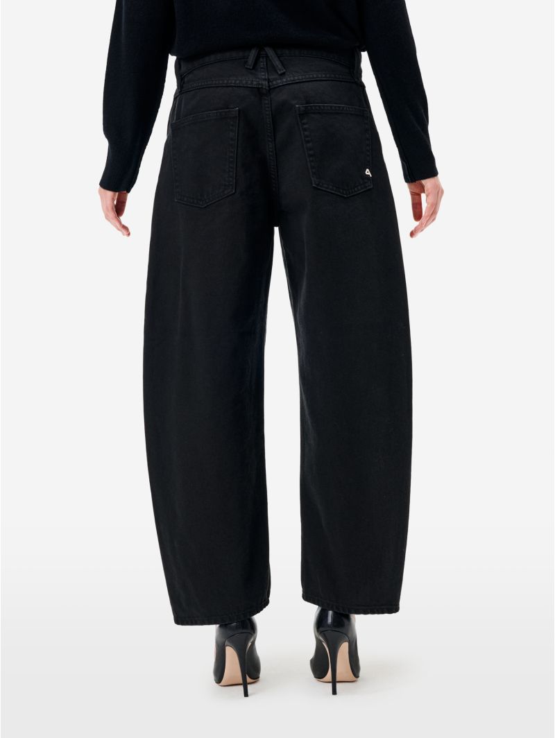 Aida crop super fitted low waist cropped curve leg direct dyed