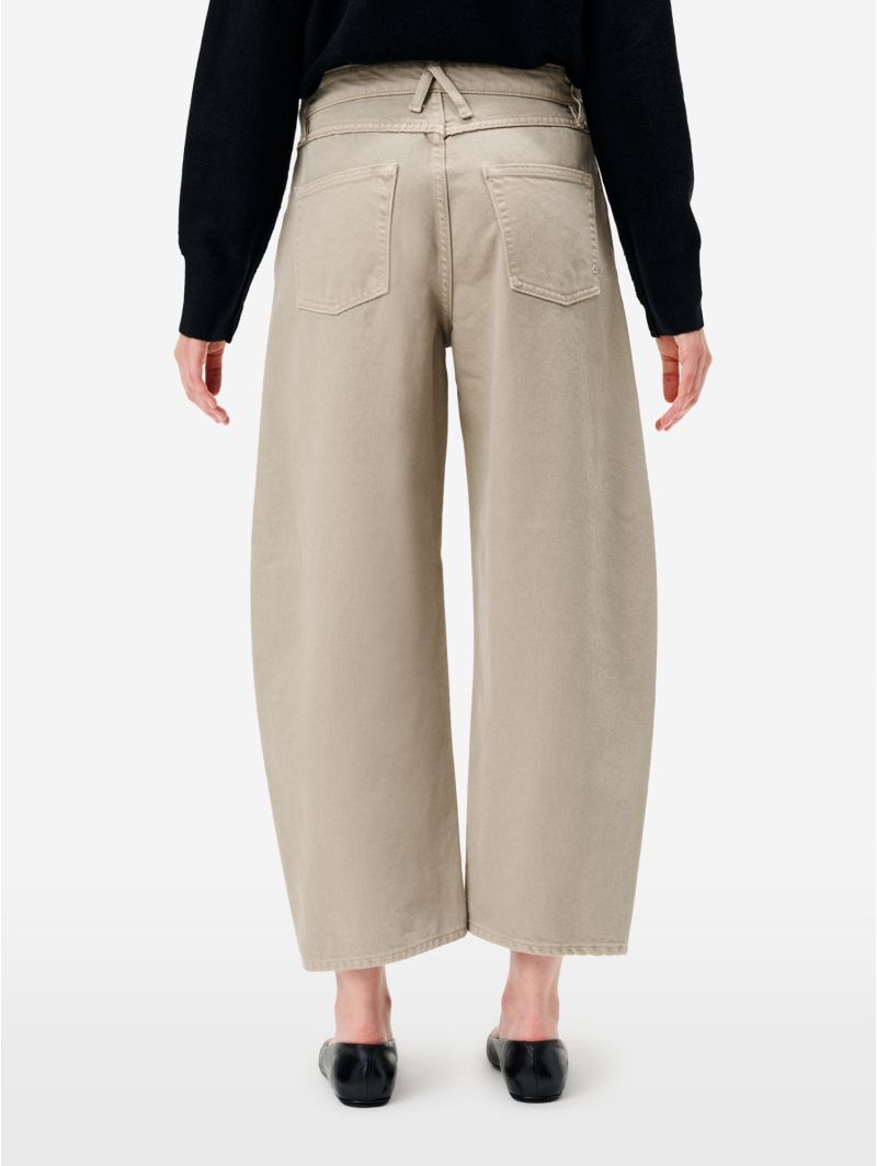 Aida crop super fitted low waist cropped curve leg direct dyed