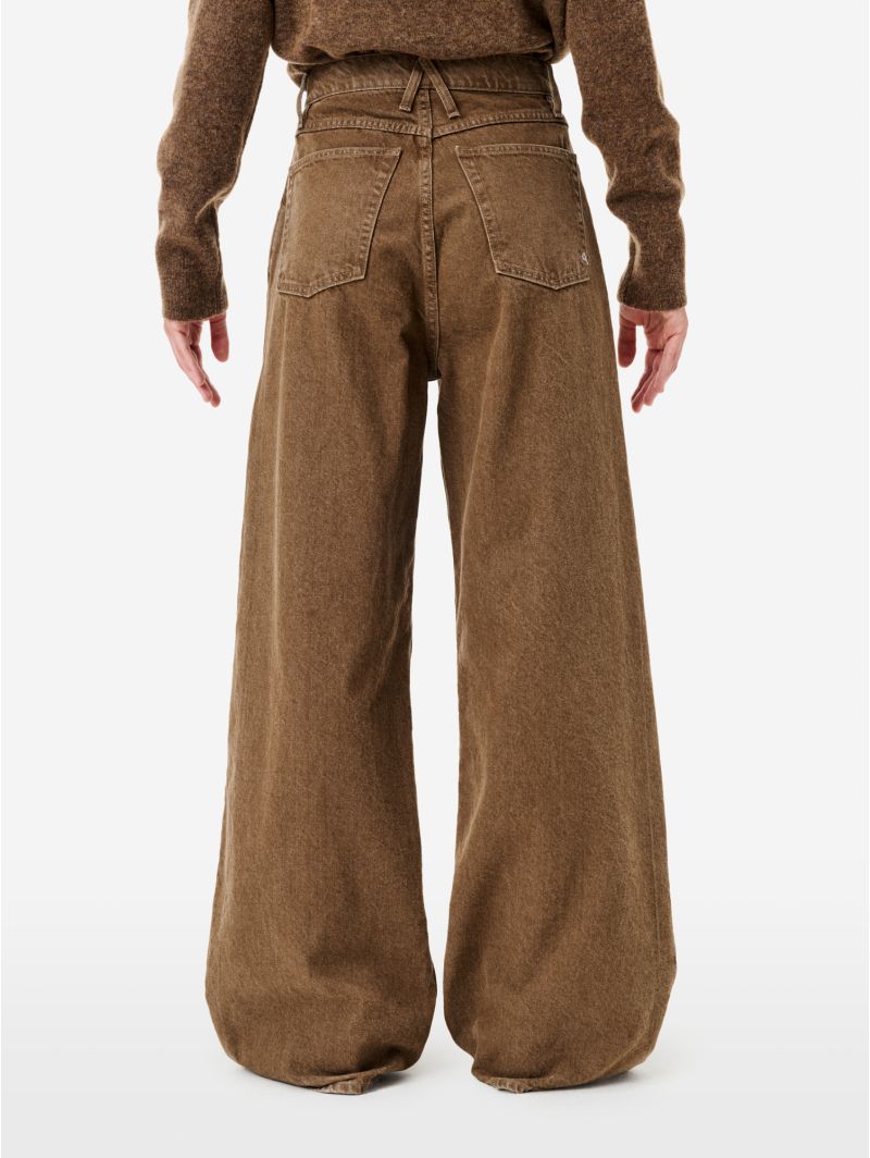 Camel loose-fit Emily jeans